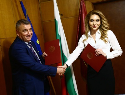КЗП и УНСС подписаха Меморандум за сътрудничество в областта на правата на потребителите, обмена на знания и добри практики